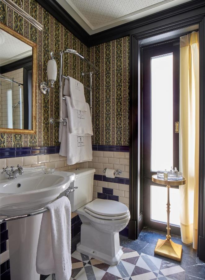 Hotel Boutique Triana House Севілья Екстер'єр фото